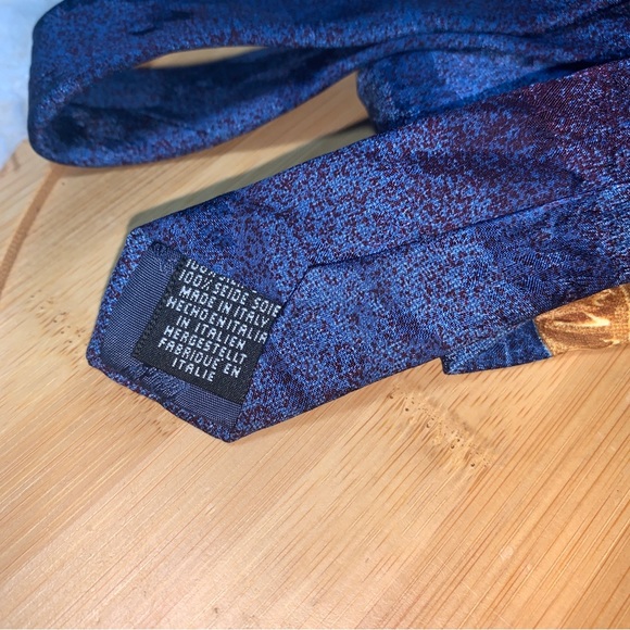 Tie Rack DISNEY 101 Dalmatians England Themed 100% Silk Neck Tie Made in Italy - Picture 3 of 5